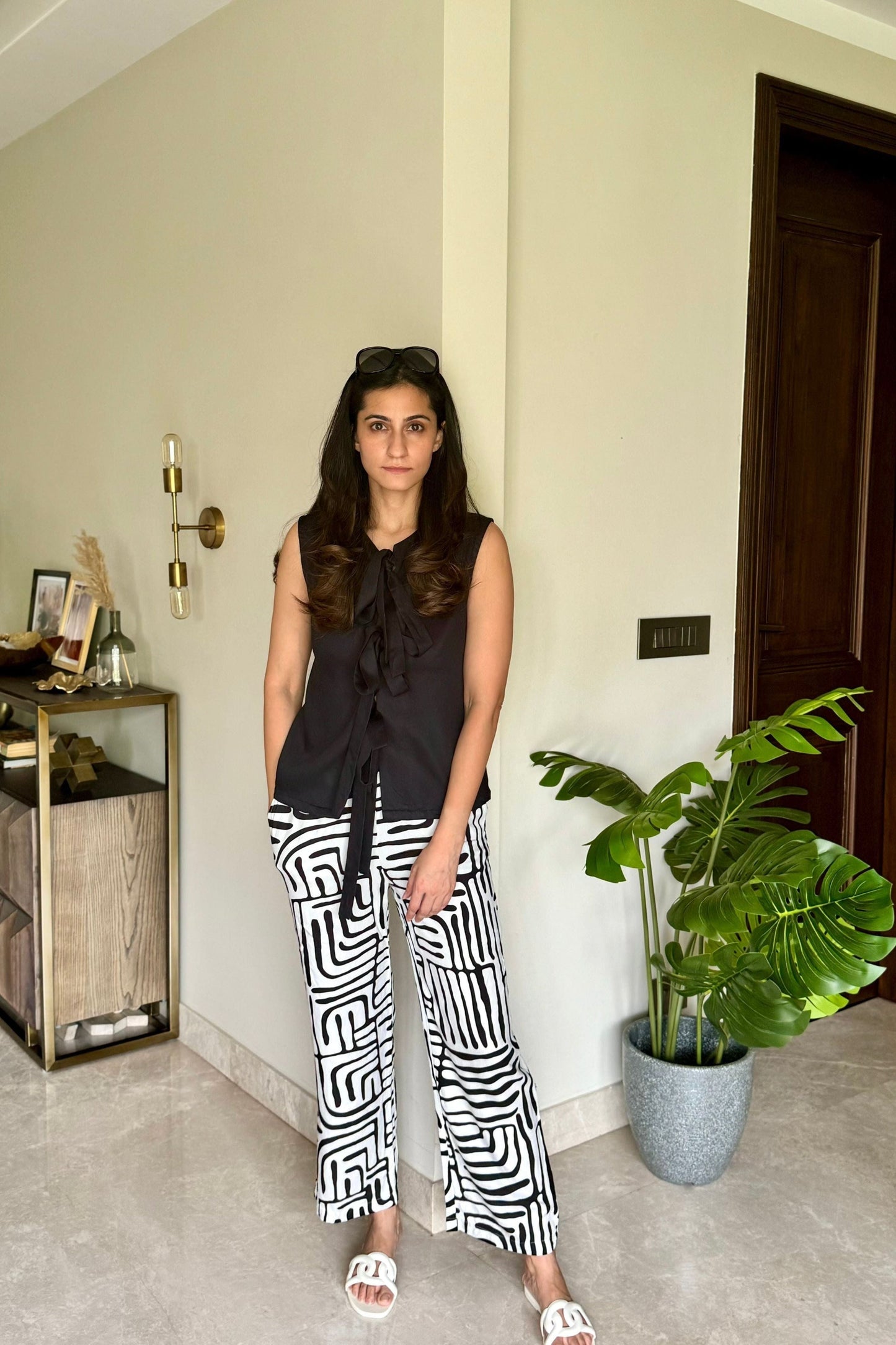 Front Tie Black And White Top Set