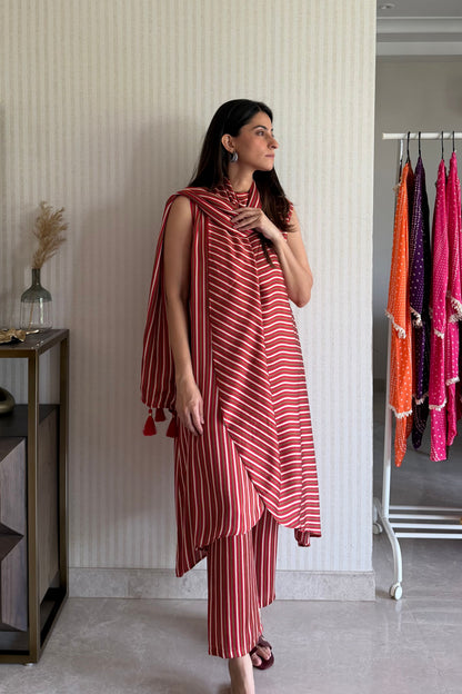 Maroon Stripe Drape Set
