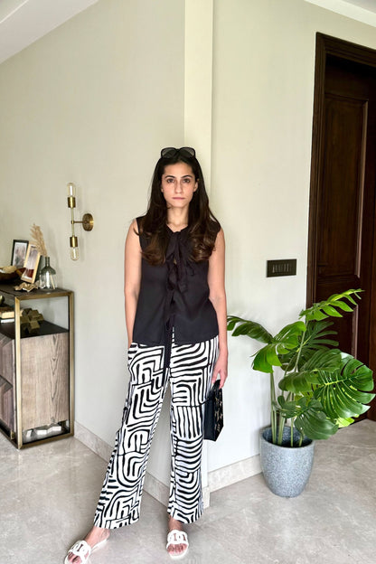 Front Tie Black And White Top Set